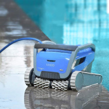 Robot Dolphin M600, le robot de piscine connecté garanti 4 ans