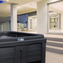 Spa 4 places rotomoulé Mercure by Enso Spas