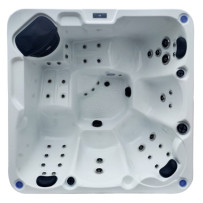 Spa 5 places Lanzarote avec 2 places allongées et 3 sièges