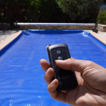 Enrouleur motorisé BWT pour bâche à bulles jusqu\'à 14 x 5 m