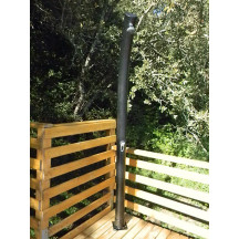 Douche solaire courbée 20L - Piscinewebstore.com